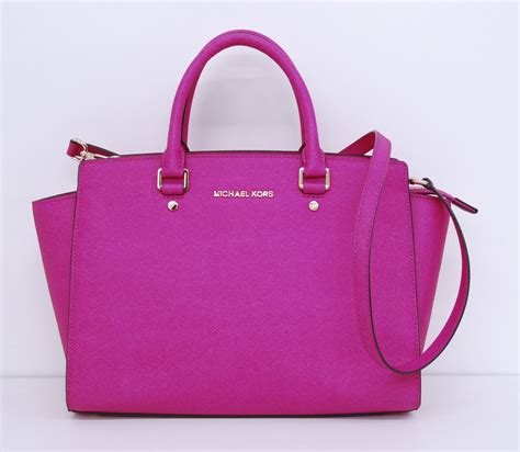 Michael kors hot pink bags + FREE SHIPPING .